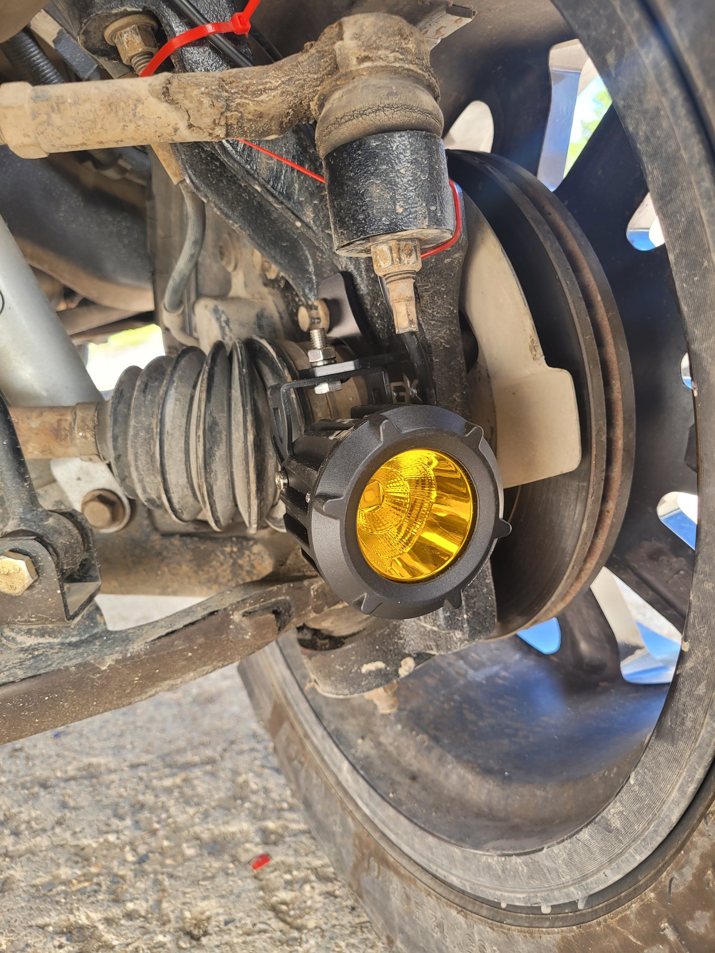 Chevy/GMC 1500 Steerable Knuckle Pod Light Mounts (1999-2019)