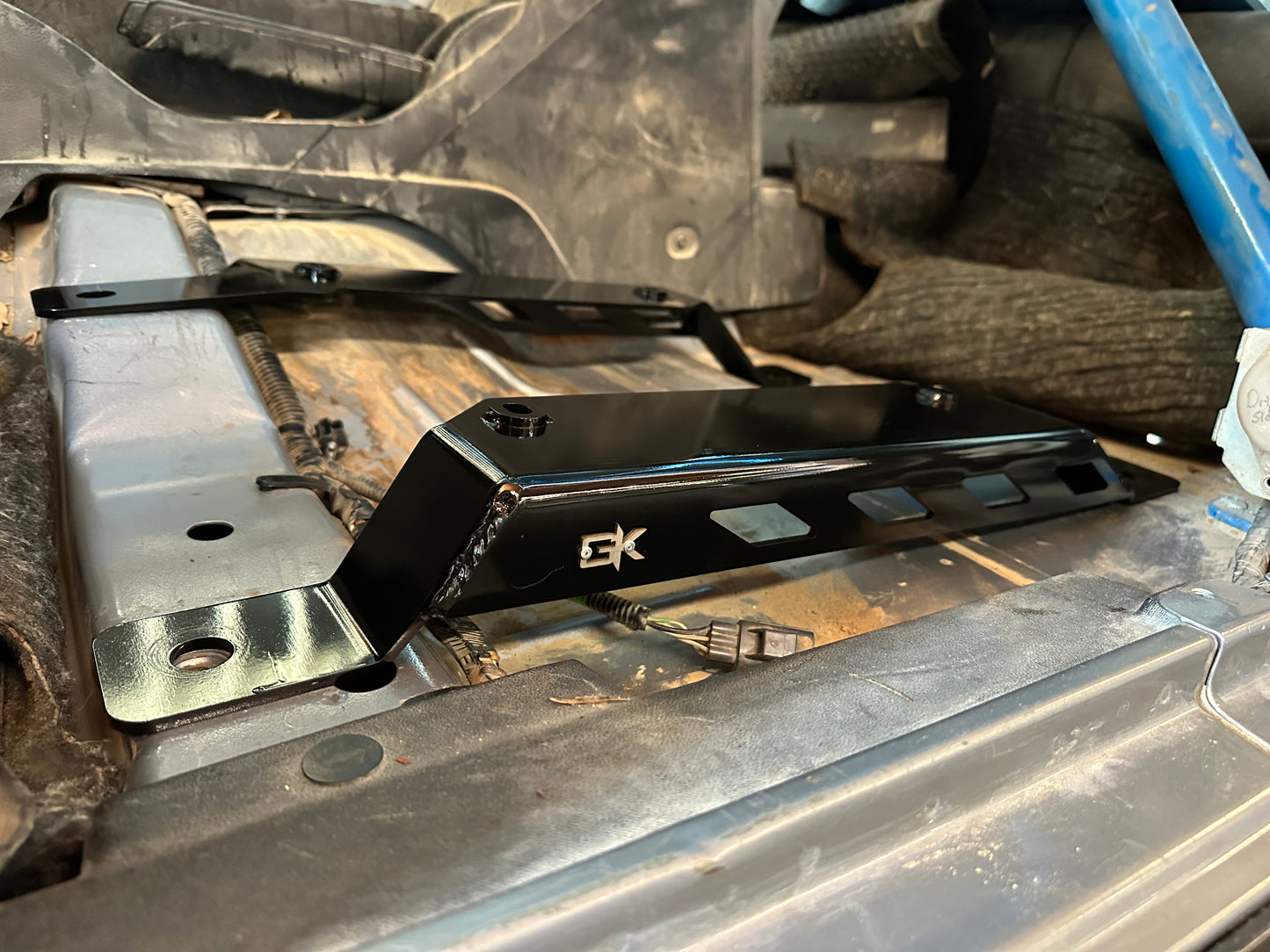 "Big and Tall" PRP Seat Lowering Brackets for Jeep JK Wrangler