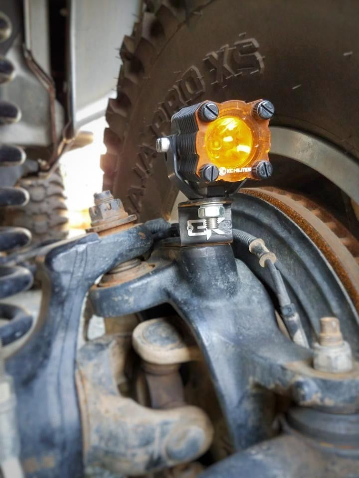 Dana/Spicer "Ultimate Dana 60" Steerable Knuckle Pod Light Mounts