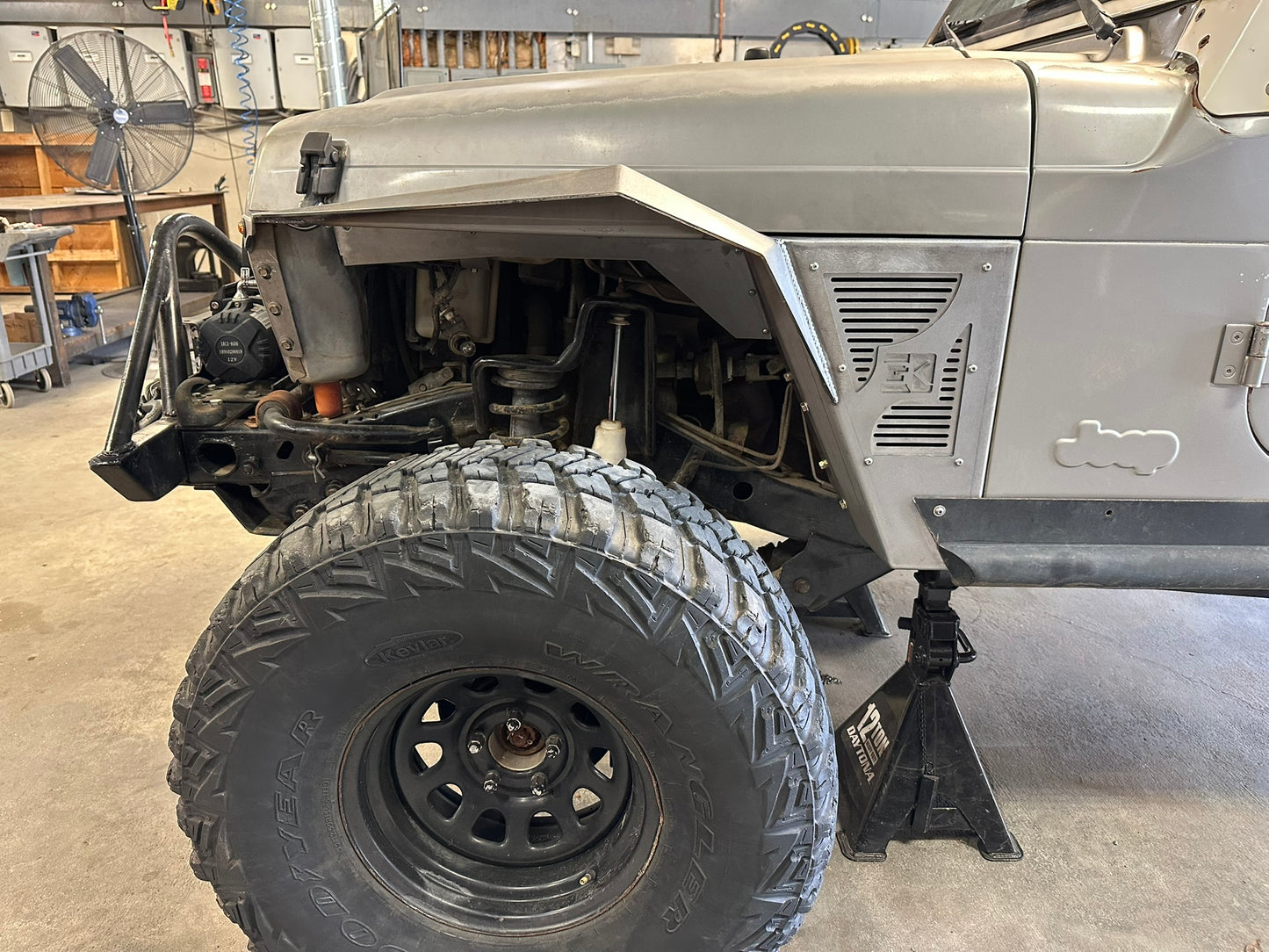 1997-2006 Jeep Wrangler TJ Diamond Series High Clearance Front Fenders