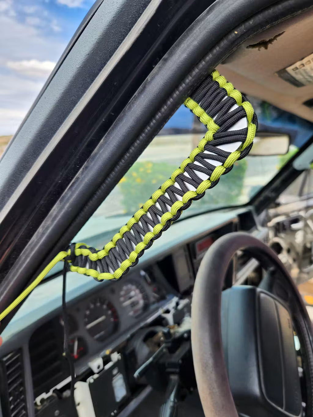A Pillar Grab Handle Kit for Jeep XJ Cherokee – GateKeeper Off-Road
