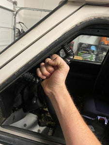 Jeep Cherokee XJ A Pillar Universal Paracord Lined Grab Handles
